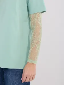 Blúzka s čipkou v pistáciovej farbe