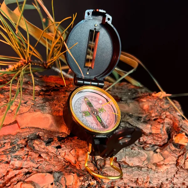 Kompas TAC MAVEN Wanderer Compass - čierny