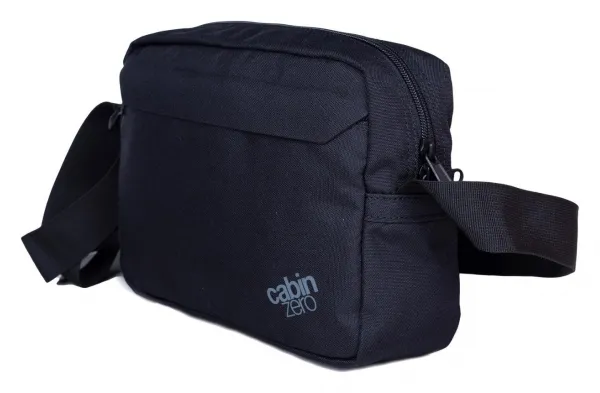 Pánska taška cez rameno CabinZero Flipside 3L Absolute Black