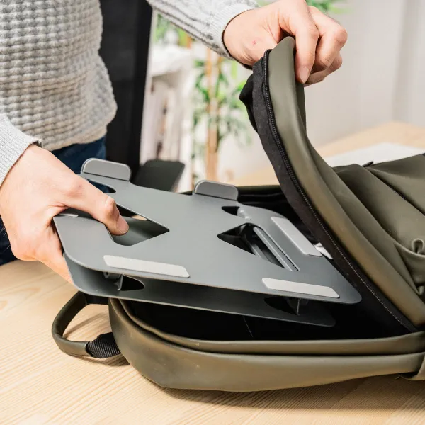 InnovaGoods Skládací a nastavitelný stojan na notebook Lastan