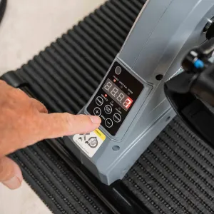 InnovaGoods Pedálový trenažér Velora 3000