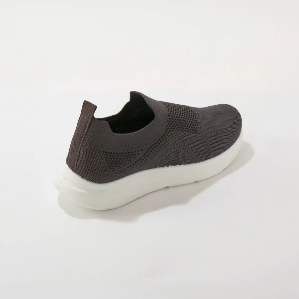 Ľahké slip-on tenisky
