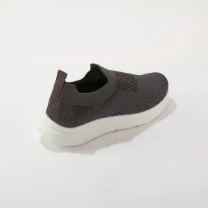 Ľahké slip-on tenisky