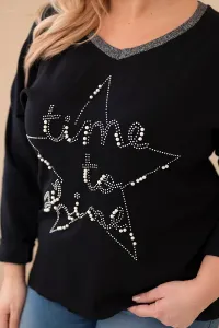 Kesi Włoski Dámska blúzka Plus Size so sieťovaním a nápisom a perlami čierna