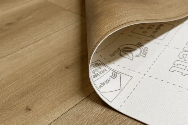 PVC ICONIK 240 Mill Oak Honey 400 cm