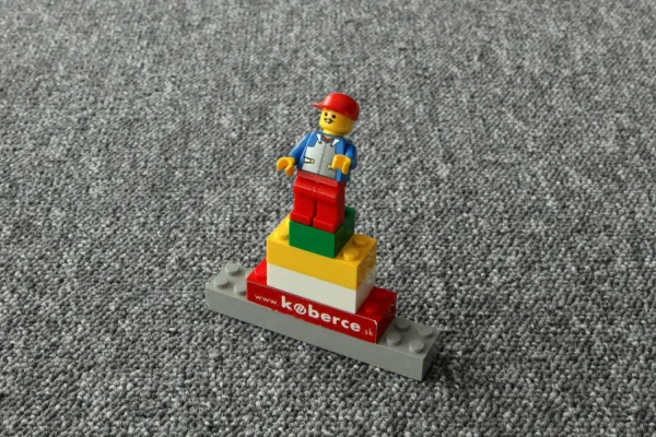 Metrážny koberec Lyon Solid 272 400 cm