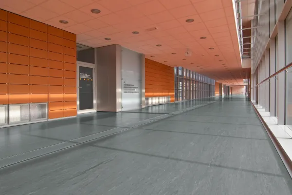PVC Polyflor ULTRA XL PU 3720 hr. 2,0mm 200 cm