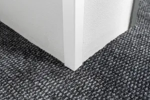 Ochranný rohový profil samolepiaci - Lakovaný biely 30x30 mm 250 cm