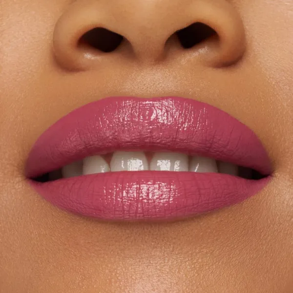 essence satin GLOW krémový rúž so saténovým finišom odtieň 04 Let´s Get Mauvin 3.5 g