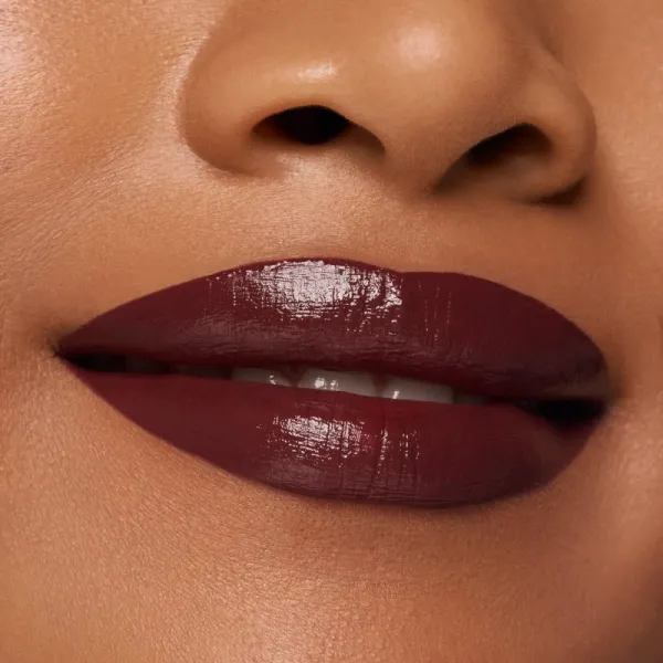 essence satin GLOW krémový rúž so saténovým finišom odtieň 06 Deja-brew 3.5 g