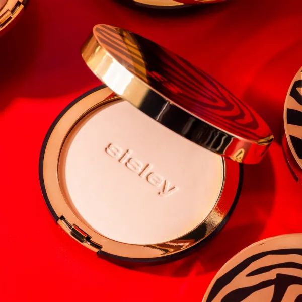 Sisley Phyto-Poudre Compacte farebný púder odtieň 1 Rosy 12 g