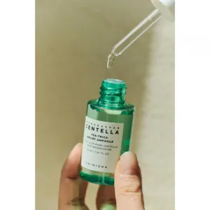 SKIN1004 Madagascar Centella Tea-Trica Relief Ampoule upokojujúce pleťové sérum pre problematickú pleť, akné 30 ml