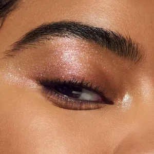MAC Cosmetics Dazzleshadow Liquid Eyeshadow tekuté očné tiene odtieň Not Scared To Sparkle 4 ml