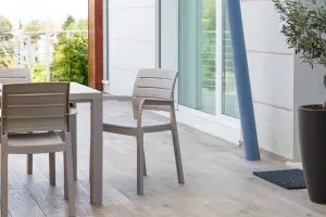 RECANATI plastové kreslo, šedá