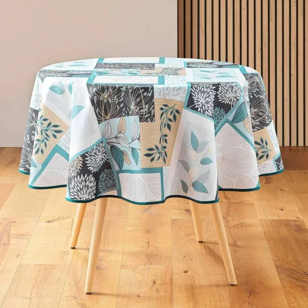 Obrus ​​s patchwork potlačou listov