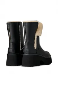 Kožené snehule UGG Esmee Leather Boot