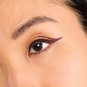 Clinique High Impact™ Gel Tech Eyeliner gélové očné linky odtieň Black Honey 0.35 g