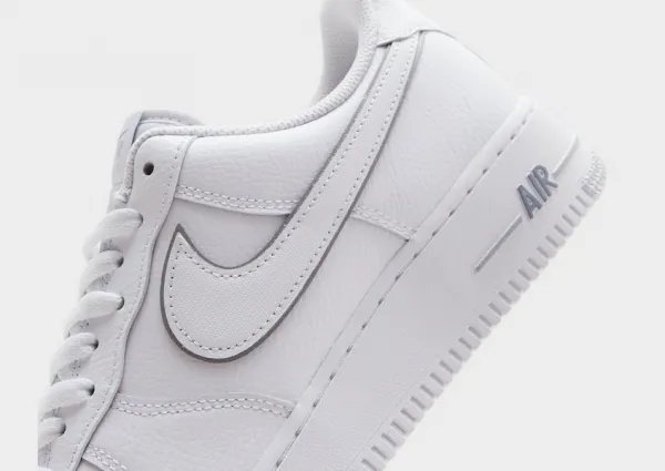 Nike Air Force 1 '07 Lv8