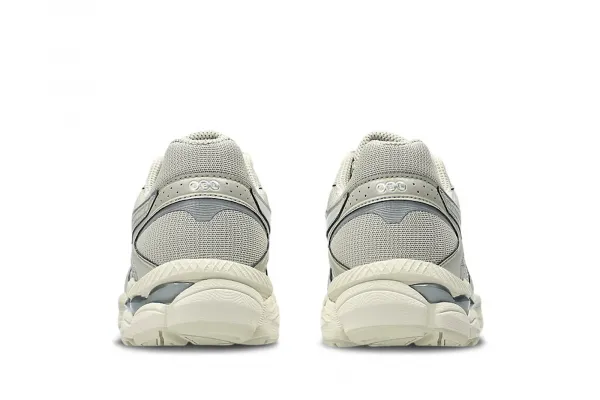 Asics Gel-Cumulus 16 "Dried Leaf Green" (1203A733-300)