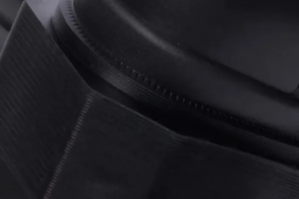 Dr. Martens Maybole Square Toe Leather Chelsea W "Black" (DM32069001)