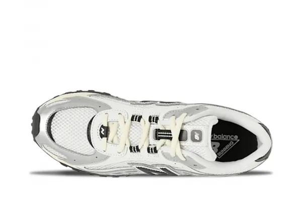 New Balance 204L "Black" (U204LSWD)