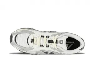 New Balance 204L "Black" (U204LSWD)