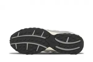 New Balance 204L "Black" (U204LSWD)