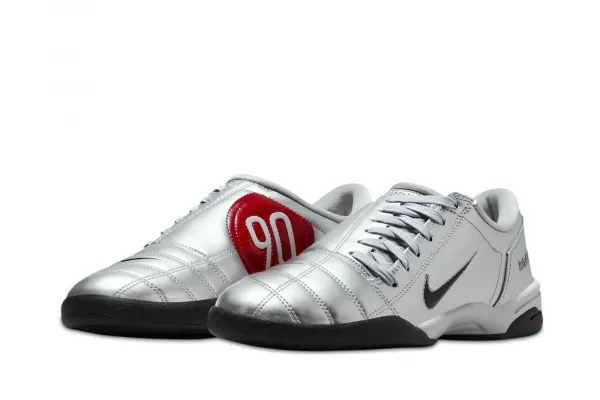 Nike Total 90 Wmns "Metallic Silver" (IM7595-001)