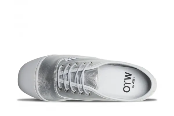 Vans OTW Authentic Prima "Silver Metallic" (VN000DAXLNE)