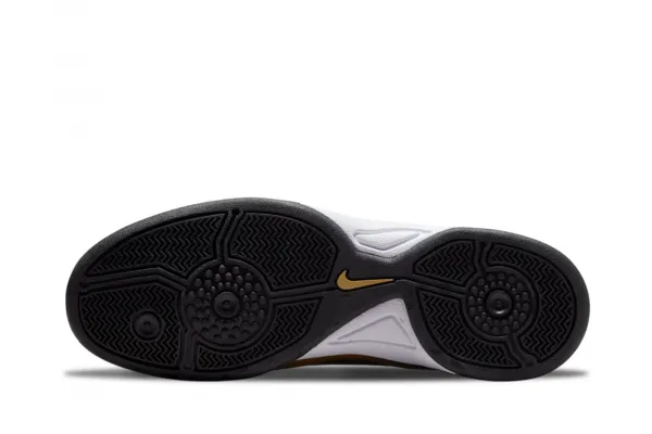 Nike Total 90 Wmns "Metallic Gold" (IM7595-700)