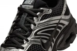 Nike Air Max Moto 2K Wmns "Black Metallic Silver" (HQ2056-007)