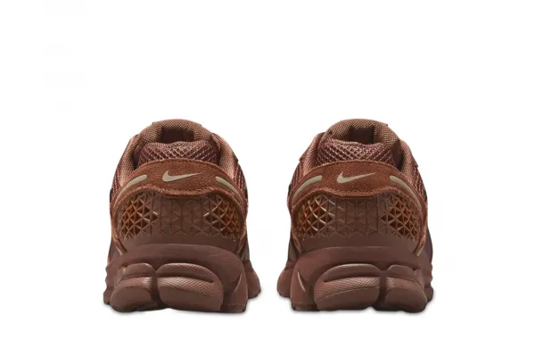 Nike Zoom Vomero 5 Wmns "Fauna Brown" (HQ0458-201)