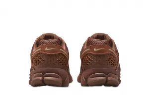 Nike Zoom Vomero 5 Wmns "Fauna Brown" (HQ0458-201)
