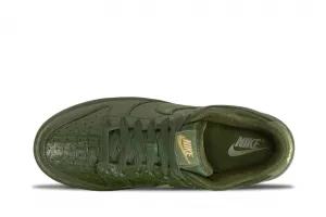 Nike Dunk Low Wmns "Carbon Green" (HV4388-300)