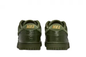 Nike Dunk Low Wmns "Carbon Green" (HV4388-300)