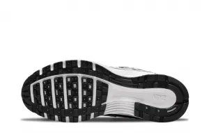 Nike P-6000 Wmns "Metallic Silver" (BV1021-013)