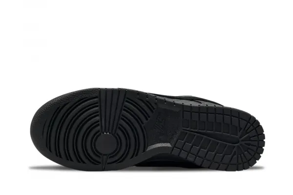 Nike Dunk Low Wmns "Black" (HV4388-001)