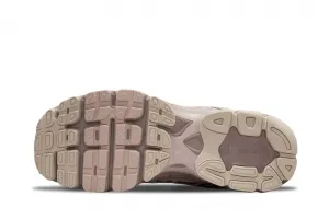 Nike Air Max Moto 2K Wmns "Malt Phantom" (IM9570-200)