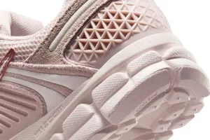 Nike Zoom Vomero 5 Wmns "Silt Red" (HQ0458-600)