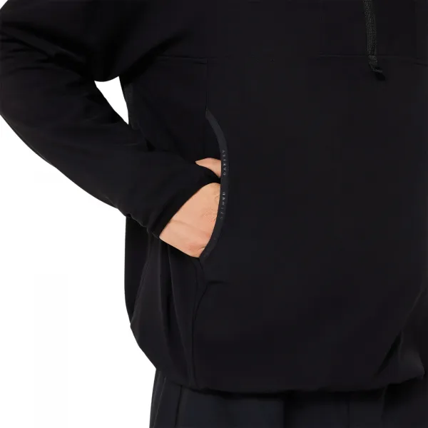 Oakley Wintertide Softshell Hoodie "Blackout" (FOA407415-02E)