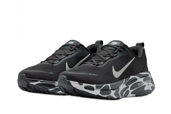 Nike Vomero 18 "Anthracite" (IM6010-060)