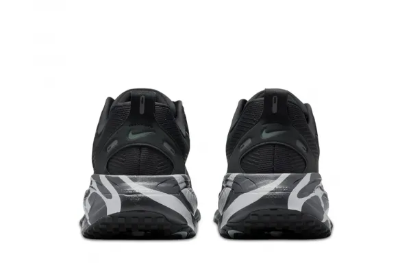 Nike Vomero 18 "Anthracite" (IM6010-060)