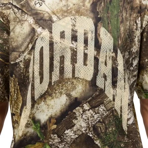 Jordan Brand Brooklyn Realtree T-Shirt "Sail" (HQ9020-133)