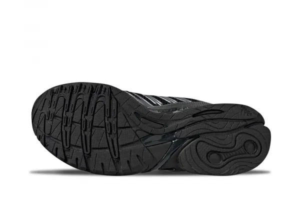 adidas Adistar Control 3 "Core Black" (HQ2665)