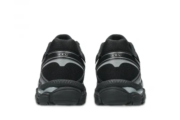 Asics Gel-Cumulus 16 "Black" (1203A733-002)