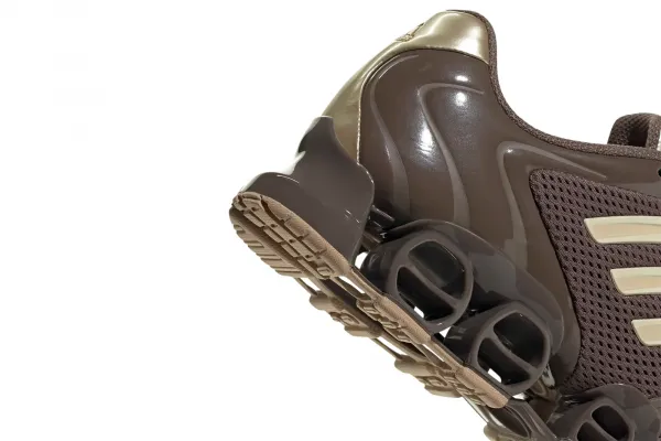 adidas Mega Ghostride W "Earth Strata" (KI6534)