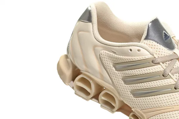 adidas Mega Ghostride W "Wonder White" (KI6543)