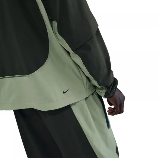 Nike Tech Dri-FIT Woven Color-Block Windrunner Loose Jacket "Sequoia" (IH8461-355)
