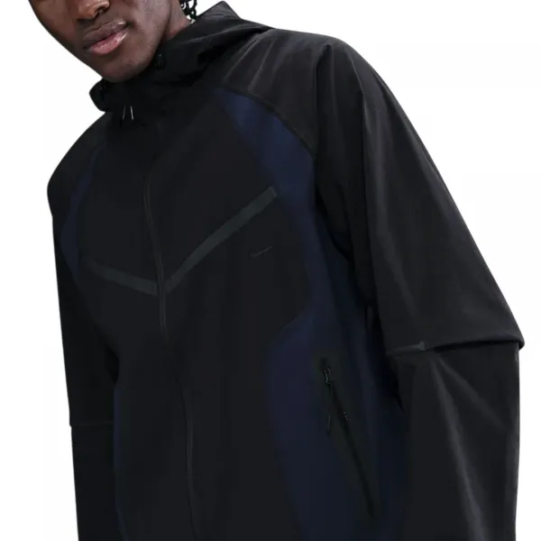Nike Tech Dri-FIT Woven Color-Block Windrunner Loose Jacket "Black" (IH8461-010)