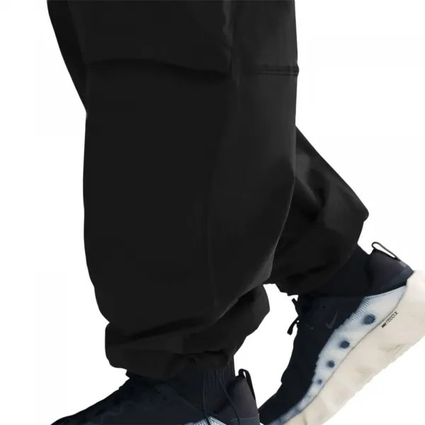 Nike Tech Dri-FIT Woven Colour-Block Oversized Trousers "Black" (IH8466-010)